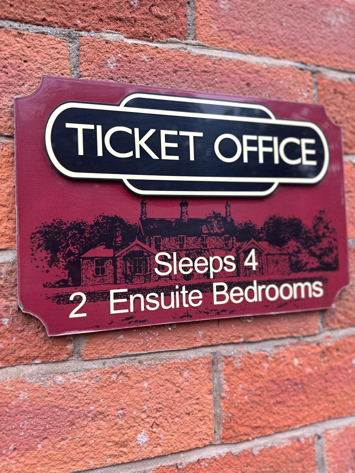 Station House Holiday Cottages, Exclusively For Grown Ups, Thornton Dale พิกเคอริง ภายนอก รูปภาพ