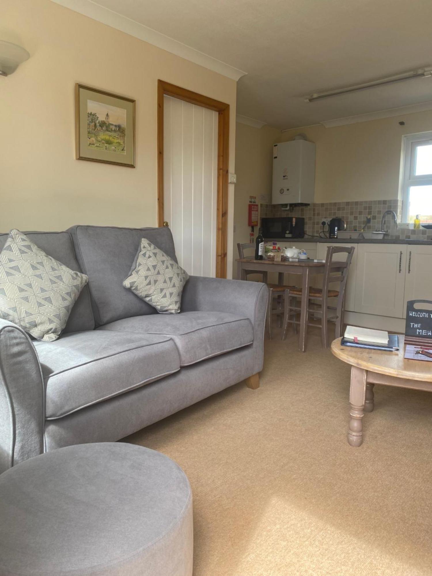 Station House Holiday Cottages, Exclusively For Grown Ups, Thornton Dale พิกเคอริง ภายนอก รูปภาพ